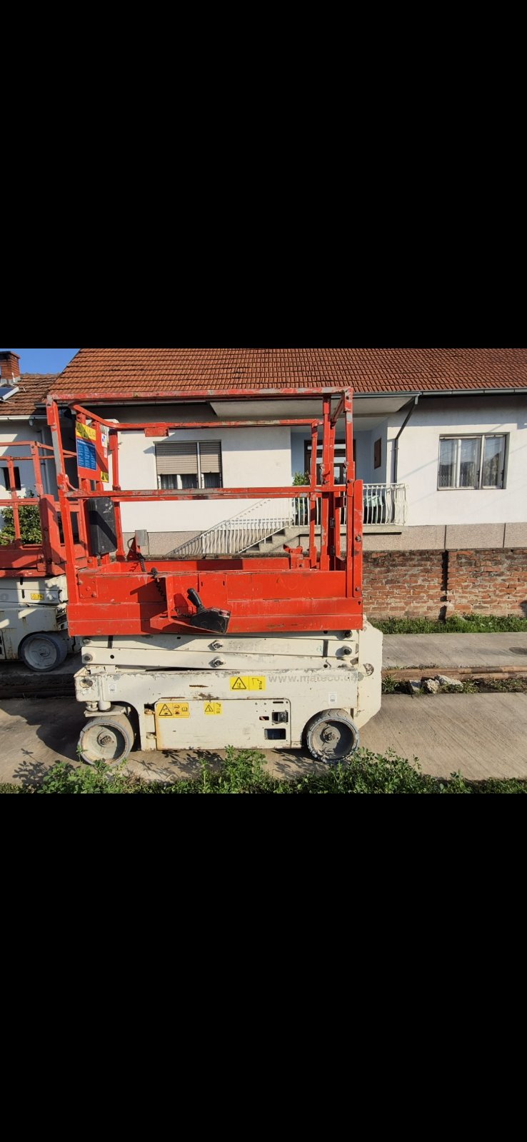 Izdavanje makastih platformi